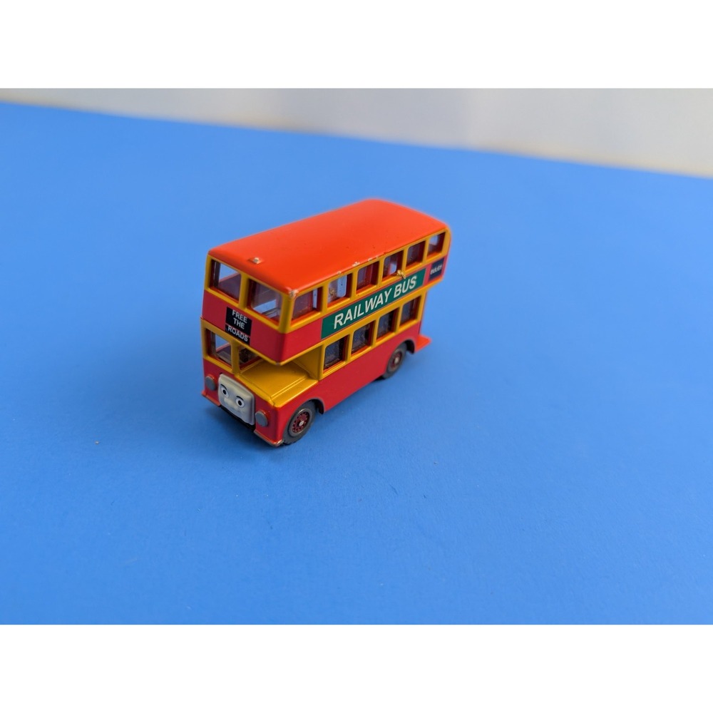 Thomas the Tank Engine Railway Bus Bulgy Anti League Diecast Magnet Train